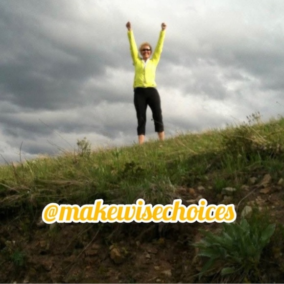 👀❤️Looking to Meet Your Match?💕 10 Poshers, Good Vibes & Great Items Fri 2/13! - Picture 5 of 12